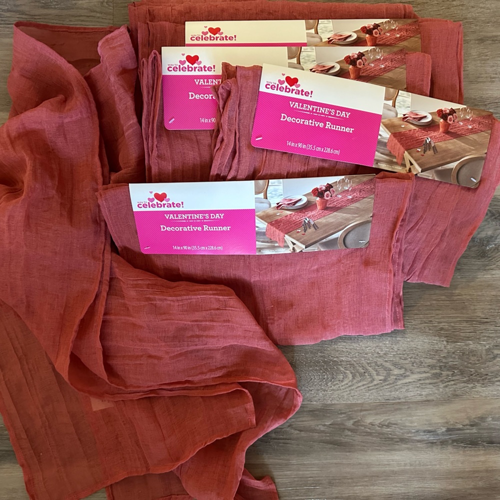 14 Muslin Runners